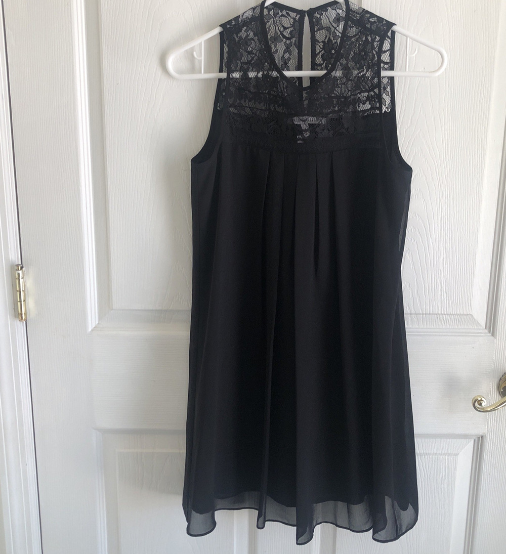 BCBG A line Babydoll Dress sz XS little black dress cocktail party whimsigoth
